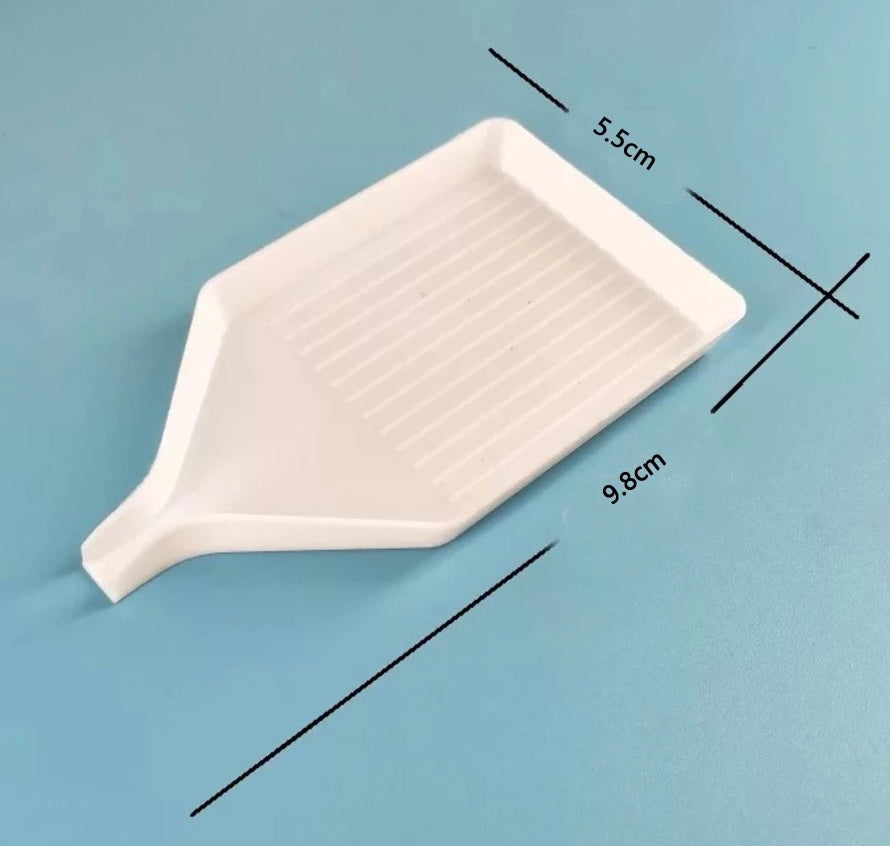 Rhinestone Tray With Spout