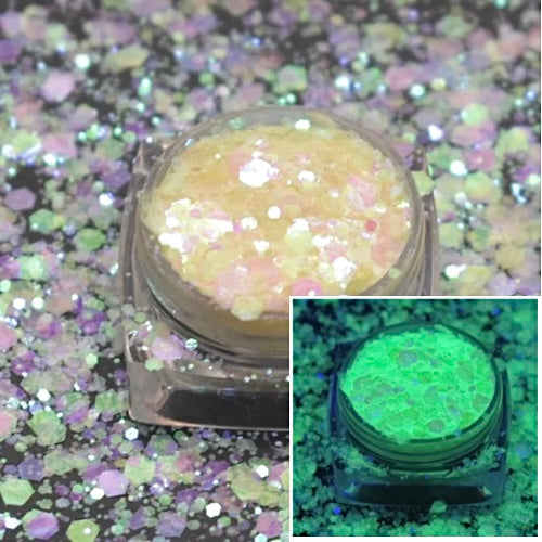 Glow Stick - Glow In The Dark Glitter